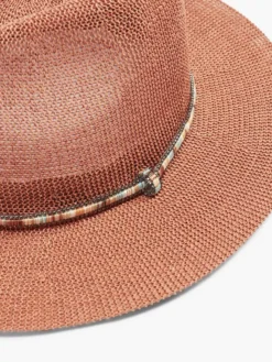 Deichmann Hut -Kleidung Rabatt Geschäft 2075648 1 H4